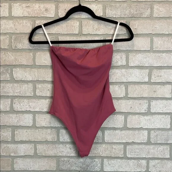 Babaton Dusty Rose Strapless bodysuit size small - Picture 1 of 7